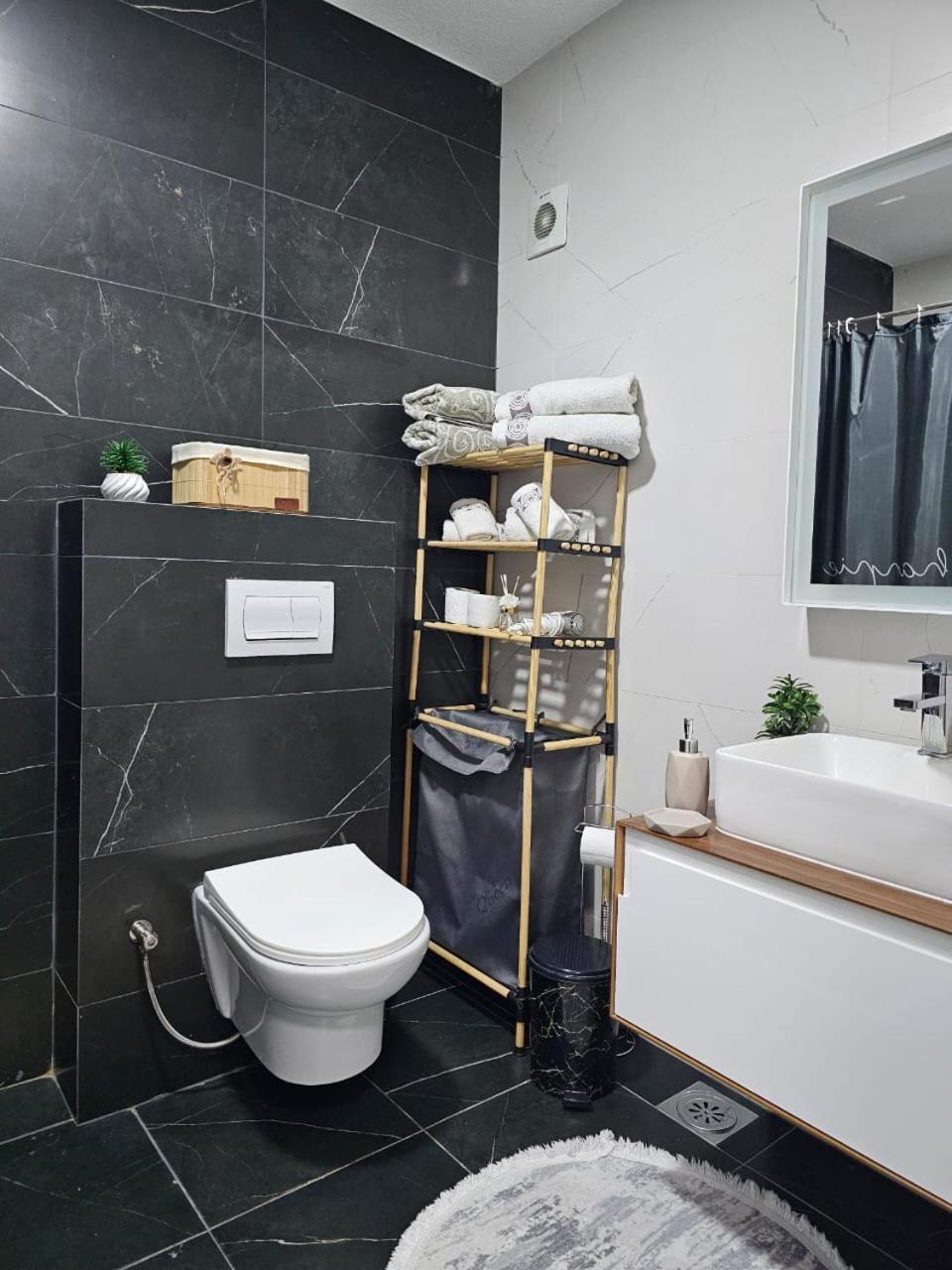 Cozy Apartment - 2 Bedrooms In The Best City Area. Ferizaj Exterior foto